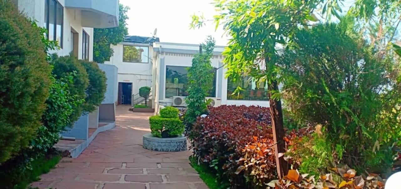 Complimentary Water Park Igatpuri Hotel Exterior photo